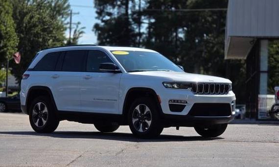 JEEP GRAND CHEROKEE 2024 1C4RJYB61R8521103 image JEEP GRAND CHEROKEE 2024 1C4RJYB61R8521103 image